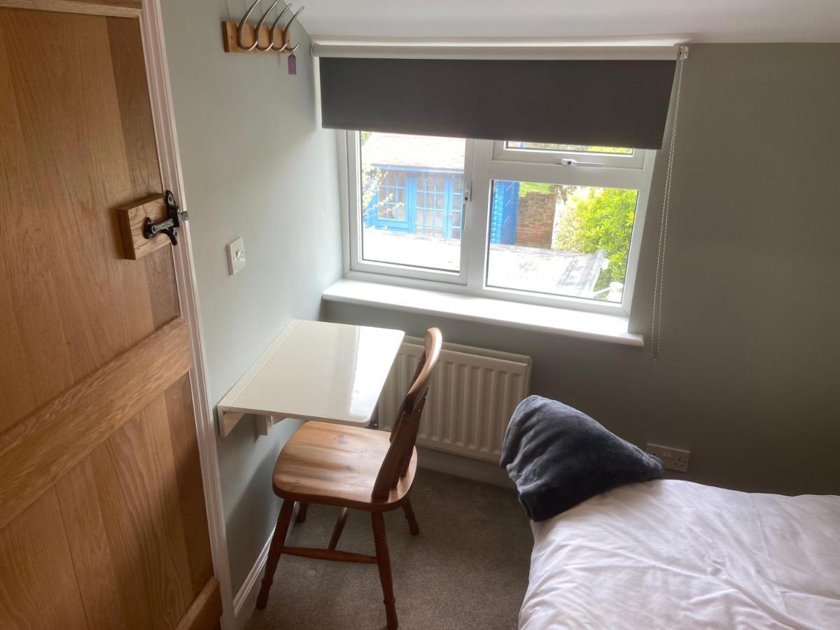 Woodbridge - Cosy Little 2-Bed Cottage Extérieur photo