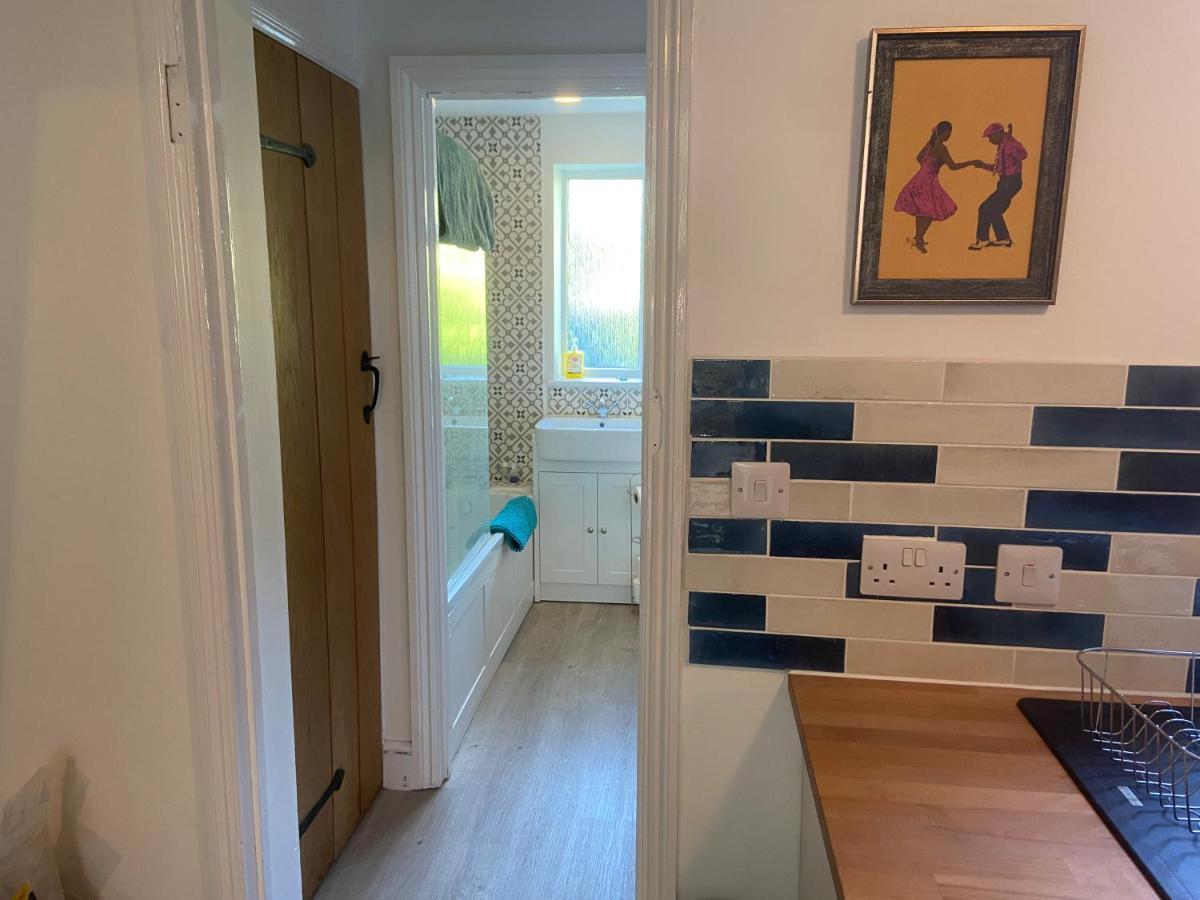 Woodbridge - Cosy Little 2-Bed Cottage Extérieur photo